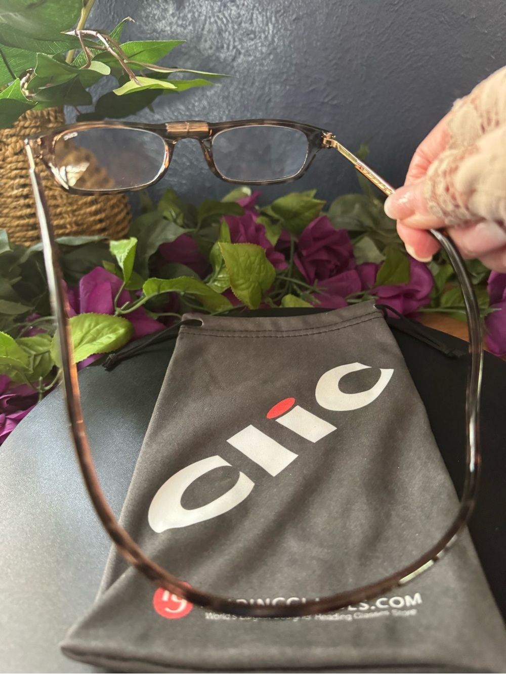 NWB CLIC Magnetic  Front Reading Glasses Tortoise 2.0 Magnification